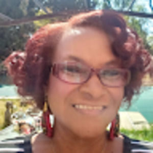 Meet your Posher, Tija